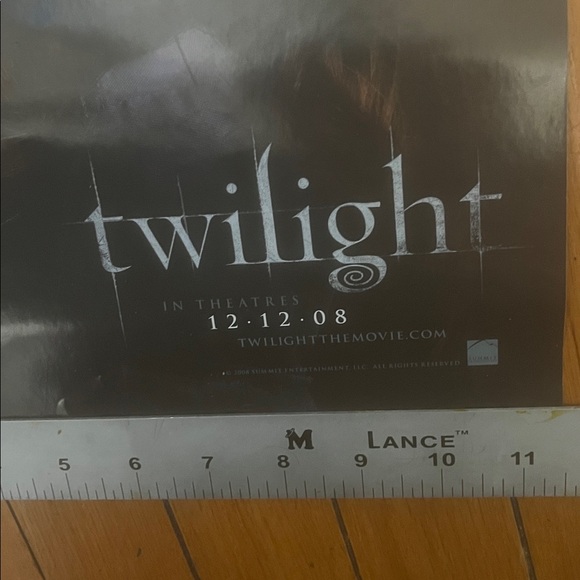 Twilight 2008 Movie Poster Original 11.5 x 17 vintage retro Pattinson Kristen - Picture 7 of 8